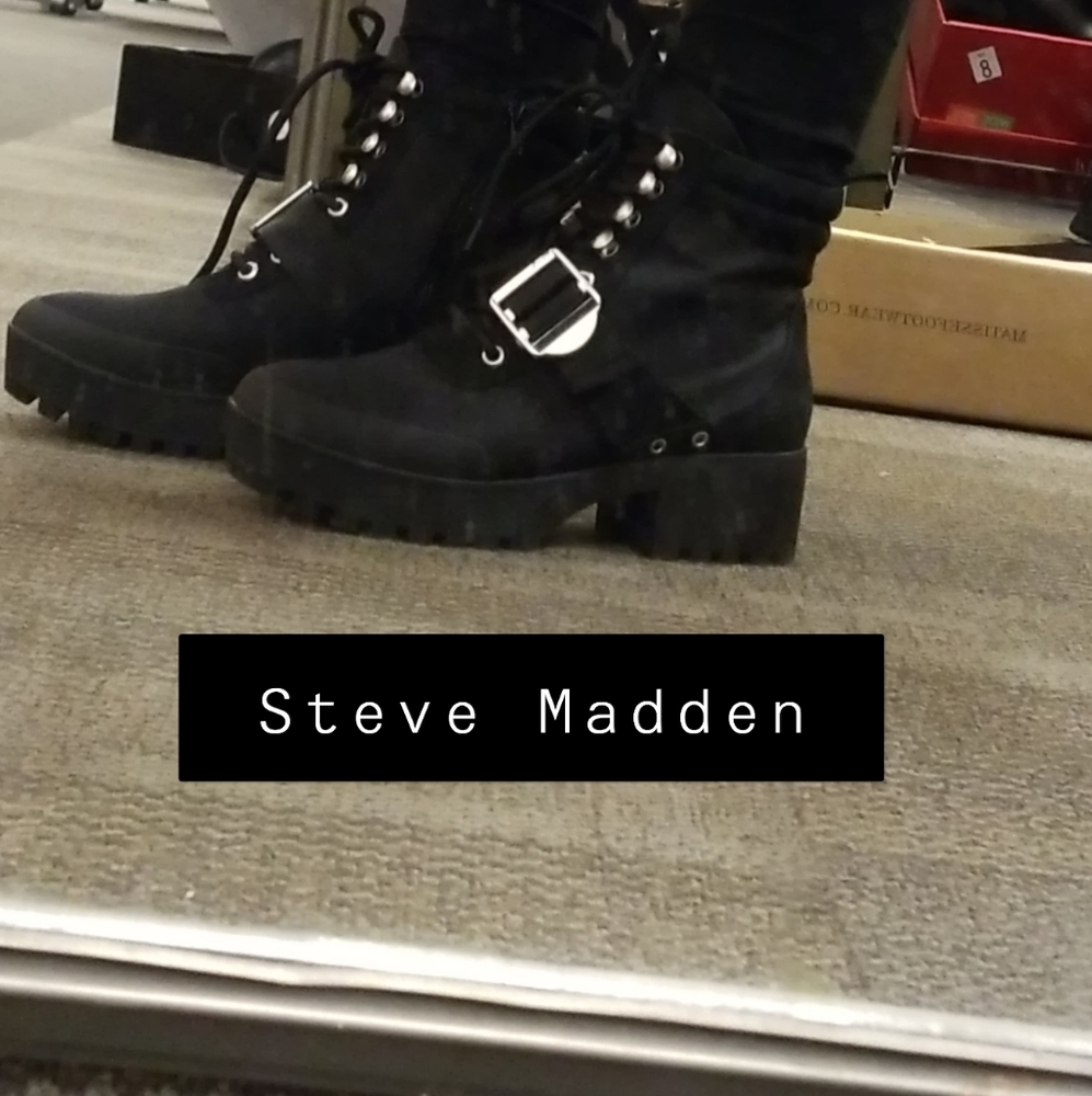 Steve Madden boots. NWOT